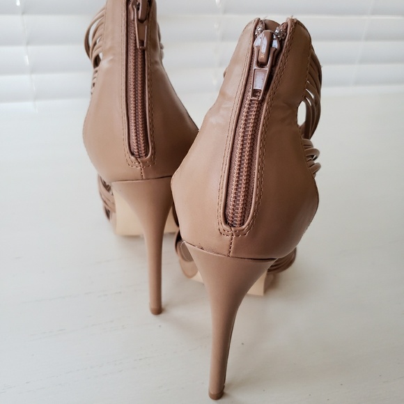 Charlotte Russe Heels - Picture 4 of 6